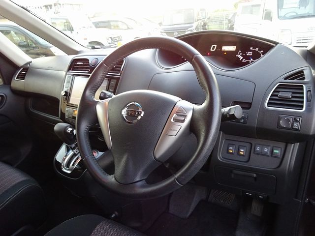 Nissan SERENA 2015-03 14254-10