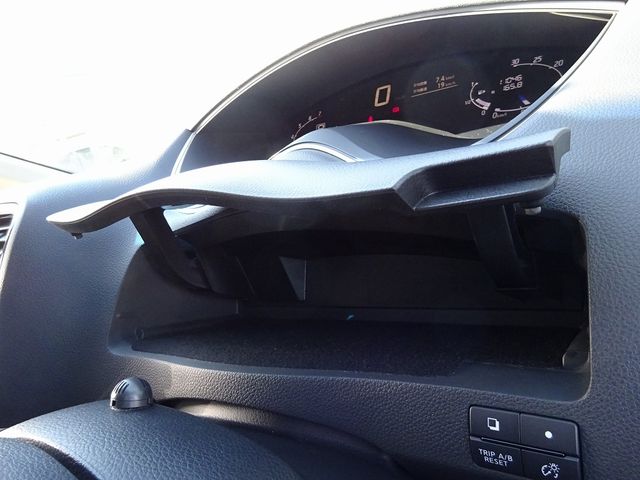 Nissan SERENA 2015-03 14254-25