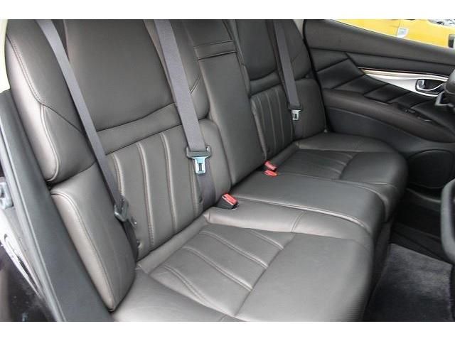Nissan FUGA HYBRID 2015-03 193674-13