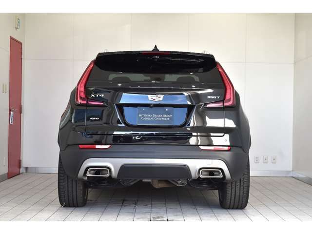 Cadillac XT4 2022-03 14557-2