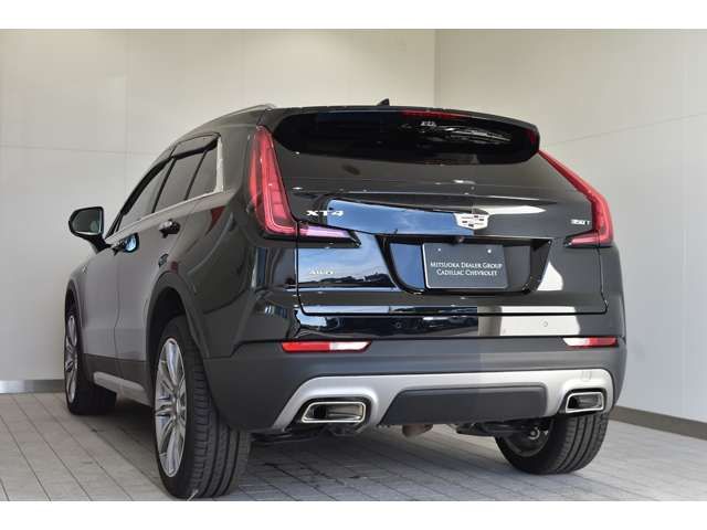Cadillac XT4 2022-03 14557-6