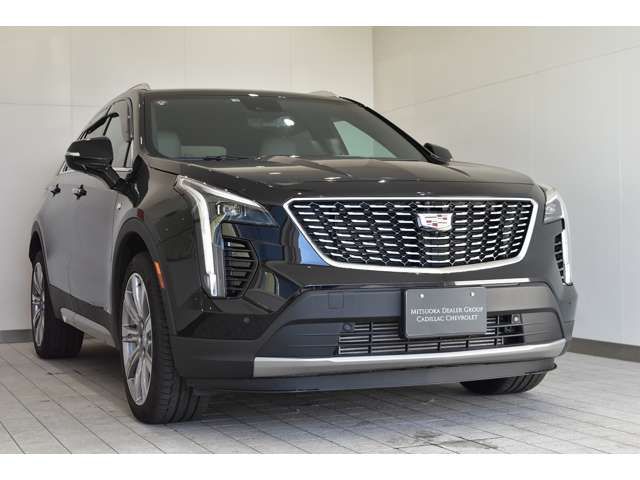 Cadillac XT4 2022-03 14557-19