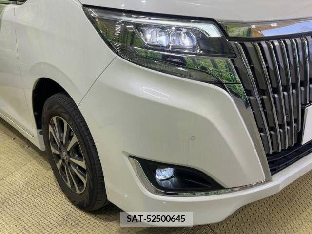 Toyota ESQUIRE 2019-04 210933-8