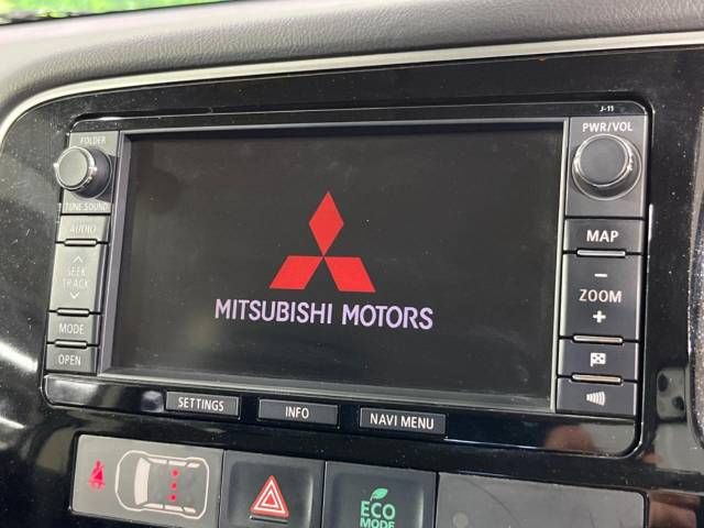 Mitsubishi OUTLANDER PHEV 2014-06 21939-3