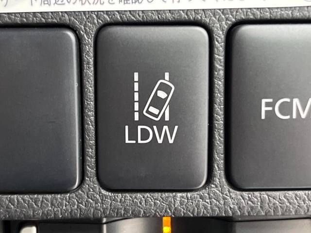 Mitsubishi OUTLANDER PHEV 2014-06 21939-6