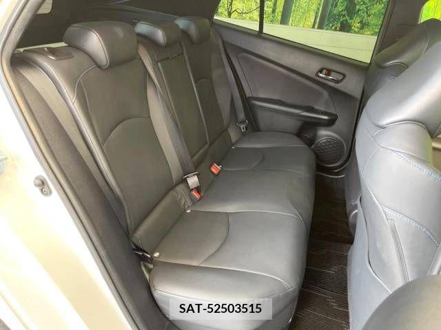 Toyota PRIUS 2021-04 281785-9