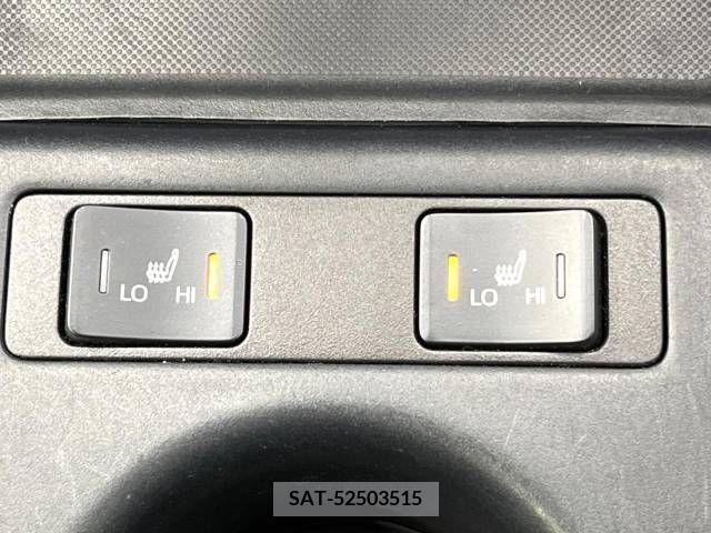 Toyota PRIUS 2021-04 281785-6