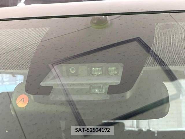 Toyota VOXY 2016-05 242809-5