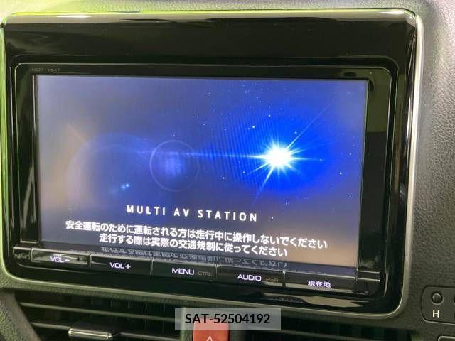 Toyota VOXY 2016-05 242809-2