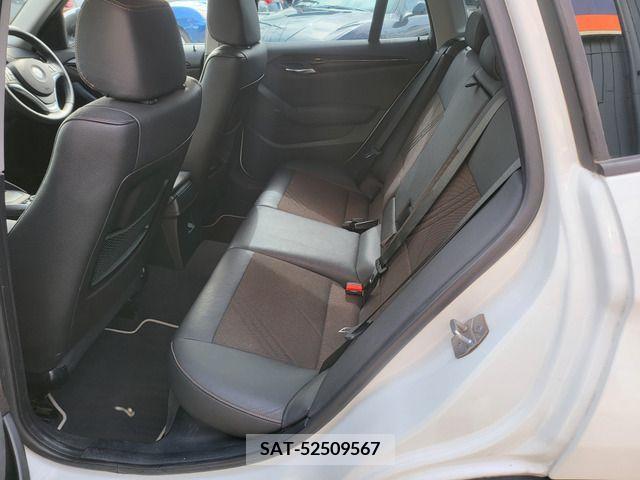 Bmw X1 2015-03 215091-11