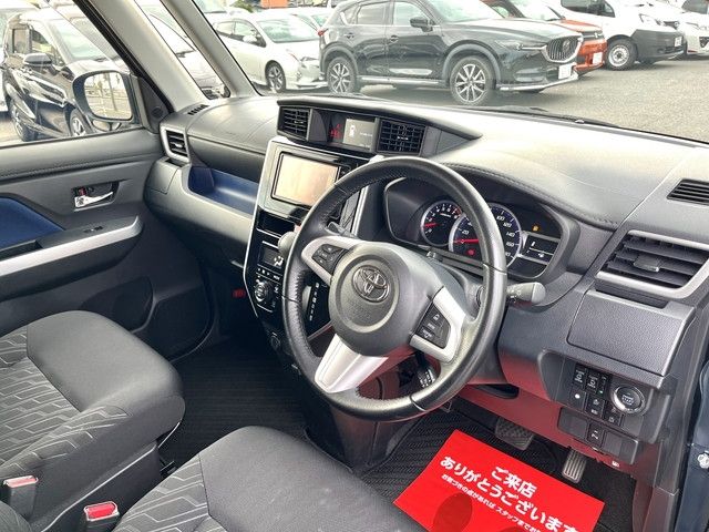 Toyota ROOMY 2019-09 15732-15
