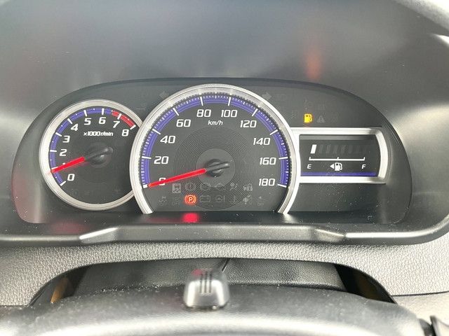 Toyota ROOMY 2019-09 15732-23