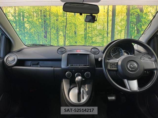 Mazda DEMIO 2014-05 301843-1