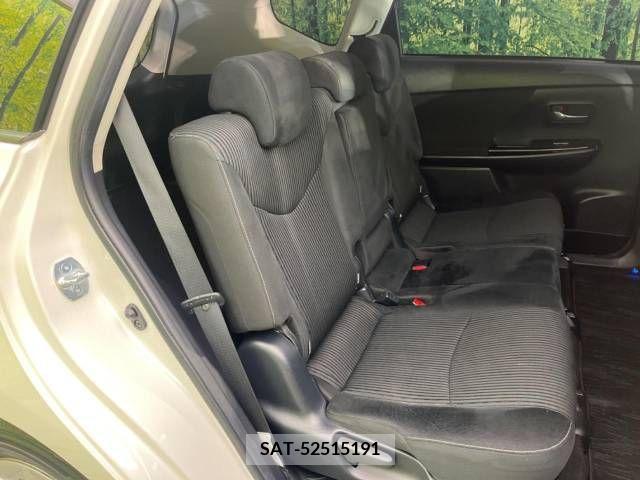 Toyota PRIUS ALPHA 2016-01 282426-9