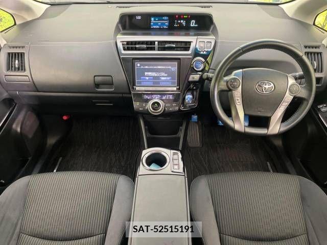 Toyota PRIUS ALPHA 2016-01 282426-1