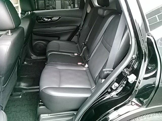 Nissan X-TRAIL 2019-08 181578-19