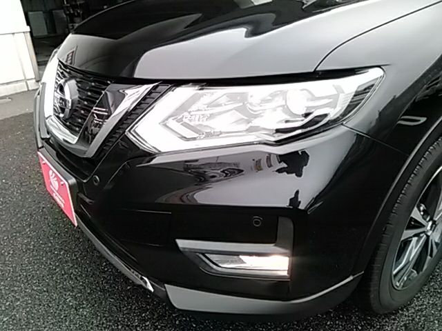 Nissan X-TRAIL 2019-08 181578-23