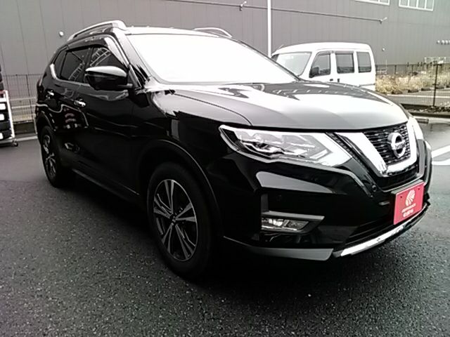 Nissan X-TRAIL 2019-08 181578-25
