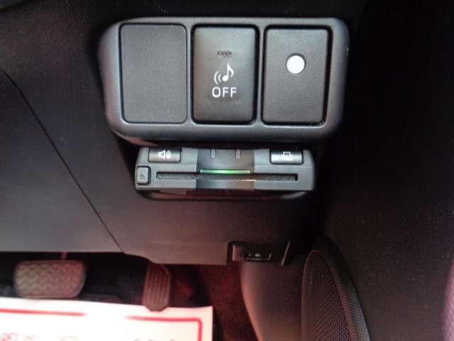 Toyota AQUA 2014-03 18968-19