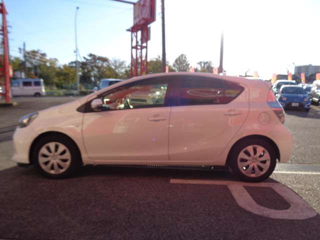 Toyota AQUA 2014-03 18968-7