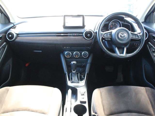Mazda DEMIO 2018-12 20632-1