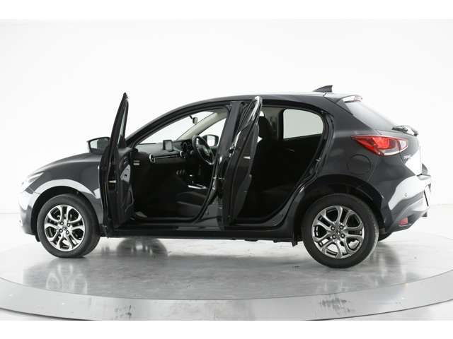 Mazda DEMIO 2018-12 20632-16
