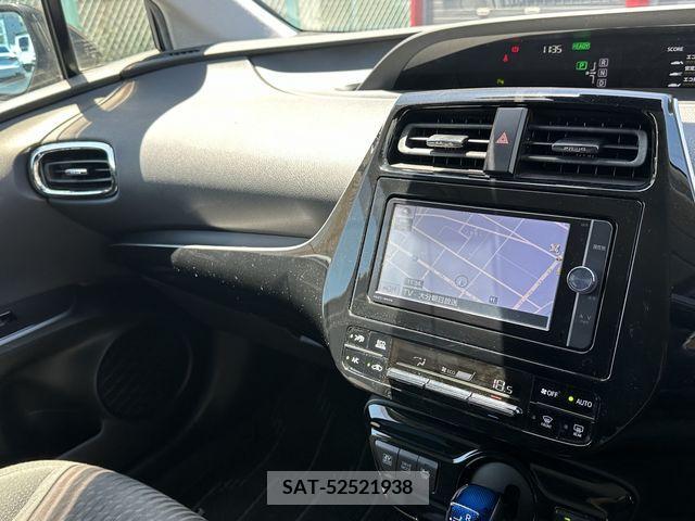 Toyota PRIUS 2017-03 281714-11