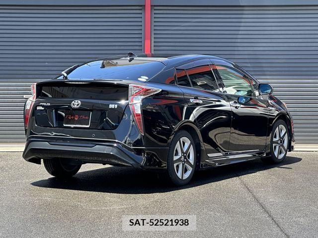 Toyota PRIUS 2017-03 281714-2