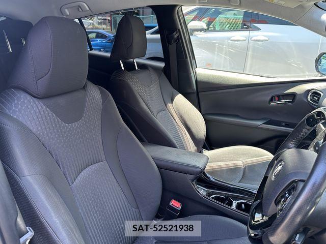 Toyota PRIUS 2017-03 281714-4