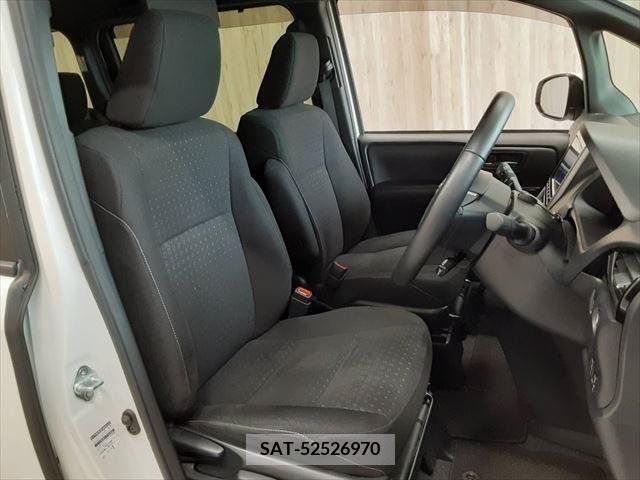 Toyota VOXY 2018-11 321573-9