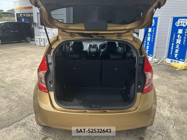 Nissan NOTE 2013-01 279898-11