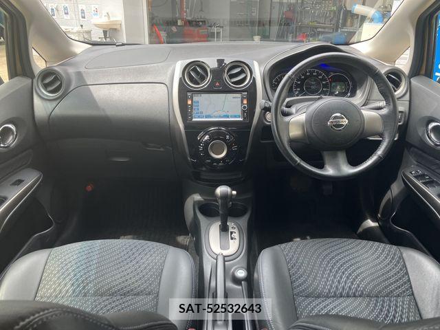 Nissan NOTE 2013-01 279898-2