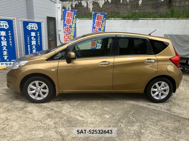 Nissan NOTE 2013-01 279898-7