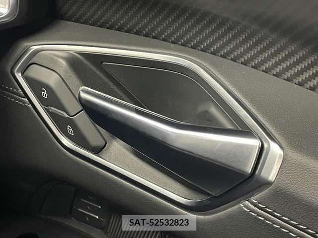 Audi E-TRON 2023-01 220917-19