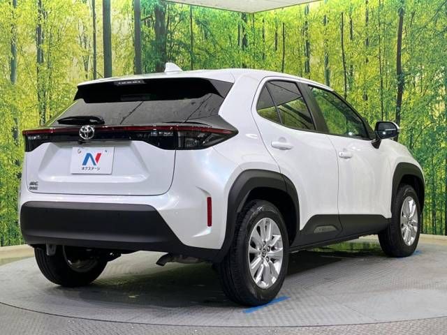 Toyota YARIS CROSS 2023-06 186176-17