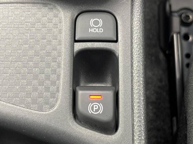 Toyota YARIS CROSS 2023-06 186176-6