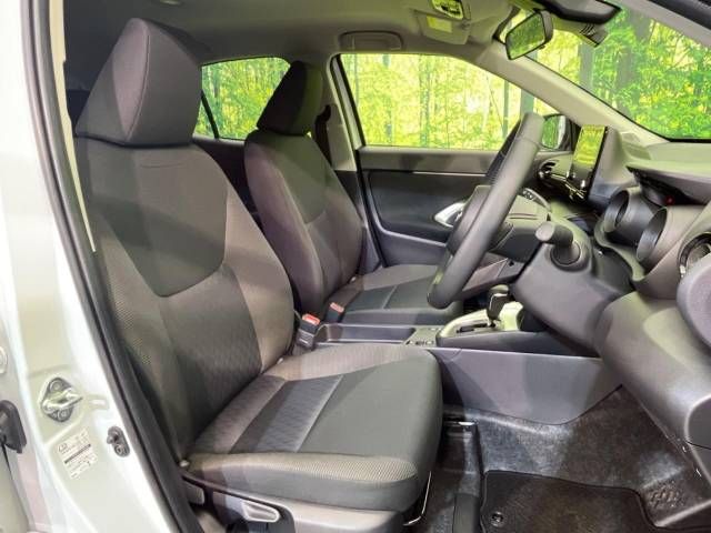 Toyota YARIS CROSS 2023-06 186176-9