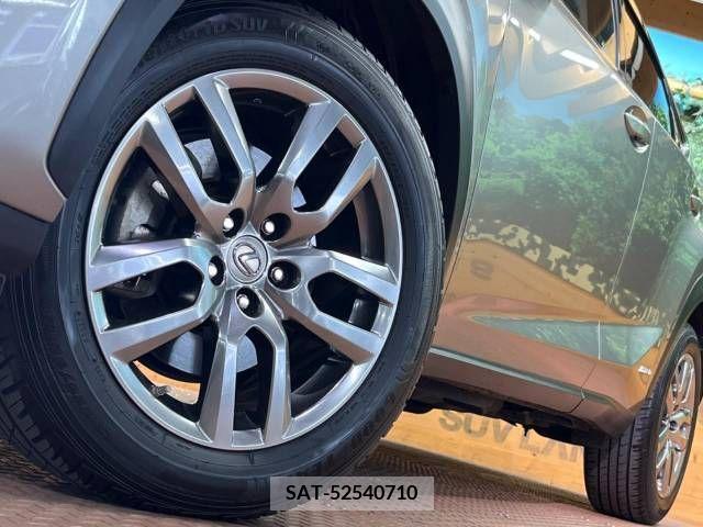 Lexus NX 2015-05 388148-14