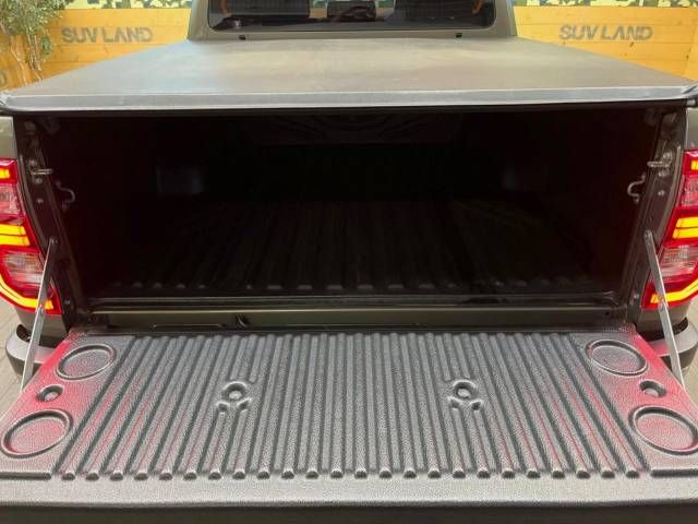 Toyota HILUX 2021-03 15065-10