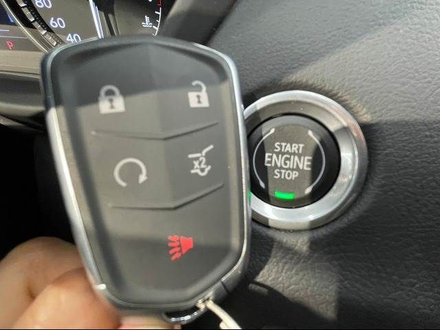 Cadillac XT4 2022-07 18184-6