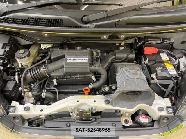 Honda N BOX CUSTOM 2016-06 209603-18