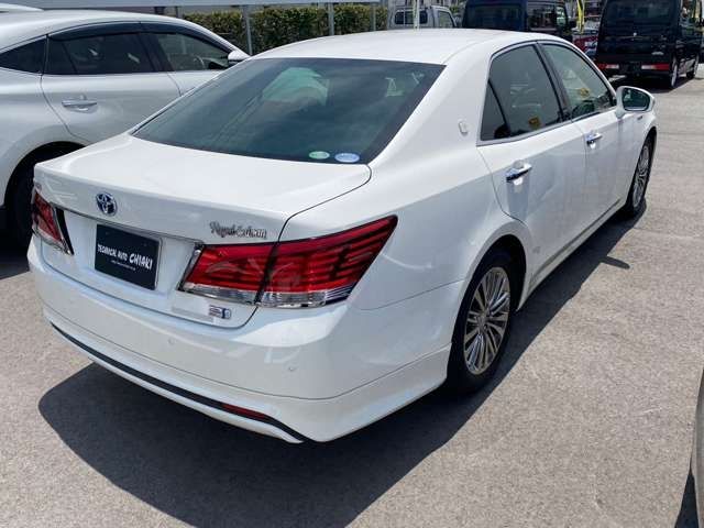 Toyota CROWN SEDAN 2015-03 4260-1