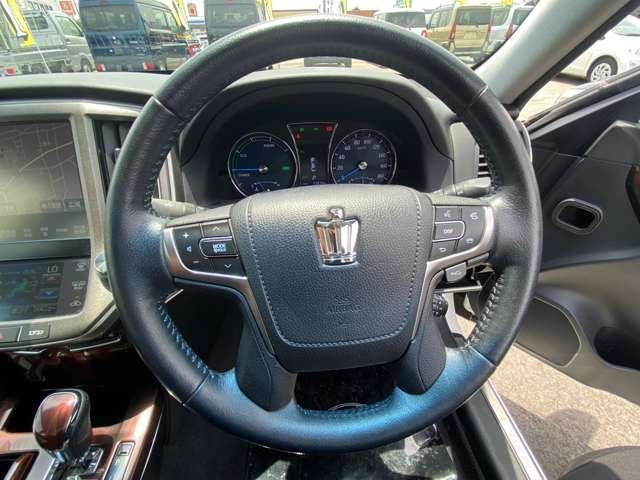 Toyota CROWN SEDAN 2015-03 4260-7