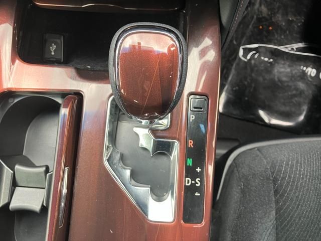 Toyota CROWN SEDAN 2015-03 4260-16