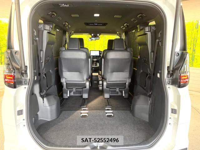 Toyota VOXY 2022-09 288883-11