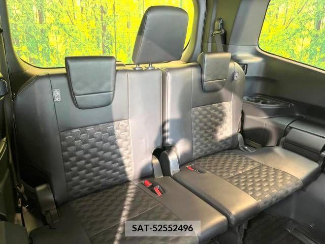 Toyota VOXY 2022-09 288883-10