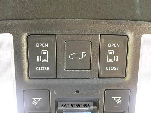 Toyota VOXY 2022-09 288883-4