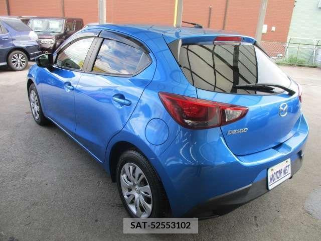 Mazda DEMIO 2015-09 390509-4