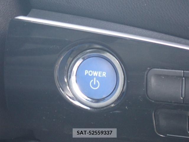 Toyota PRIUS 2019-04 330070-6