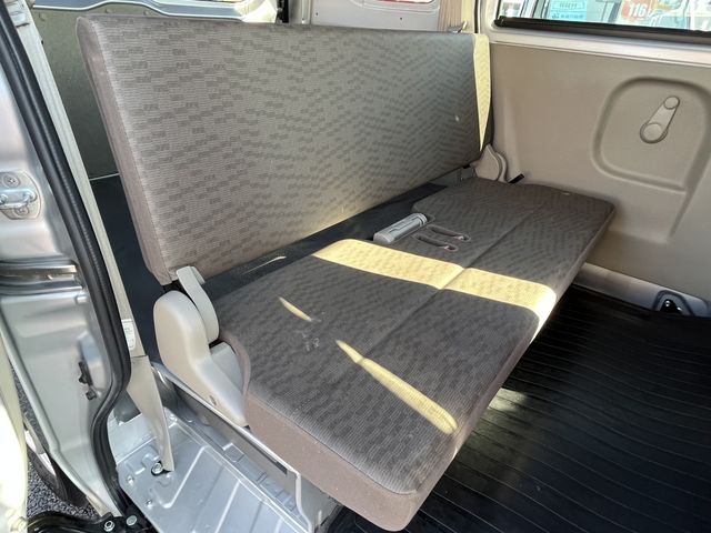 Suzuki EVERY 2019-08 3703-23